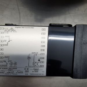 63 Temperature Controller FY900-301-000-E